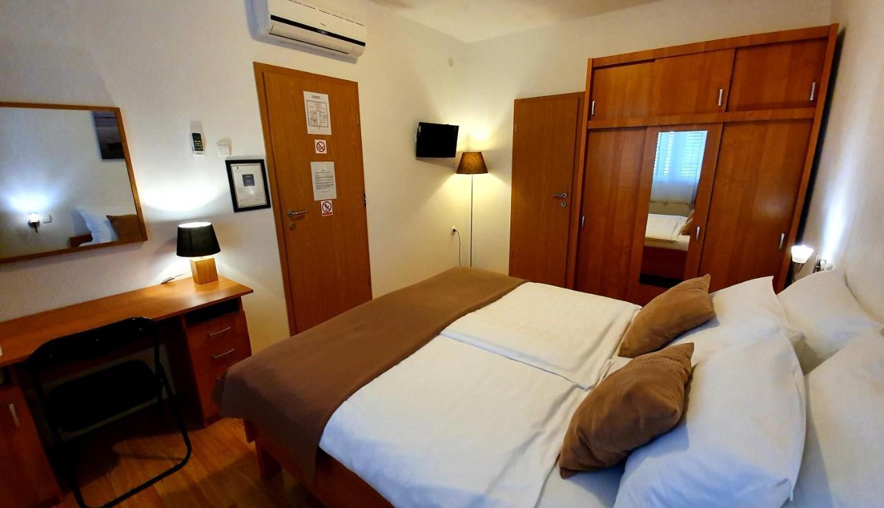 Hotel Adriasobe Vodice Exteriér fotografie